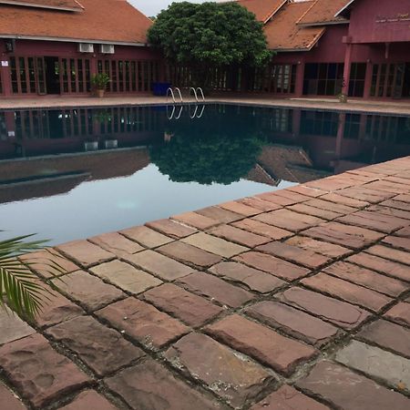 Chiangmai Royal Creek Hotel Hang Dong Exteriör bild