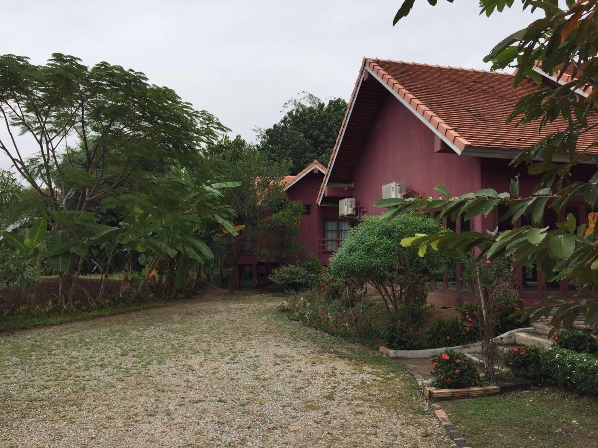 Chiangmai Royal Creek Hotel Hang Dong Exteriör bild