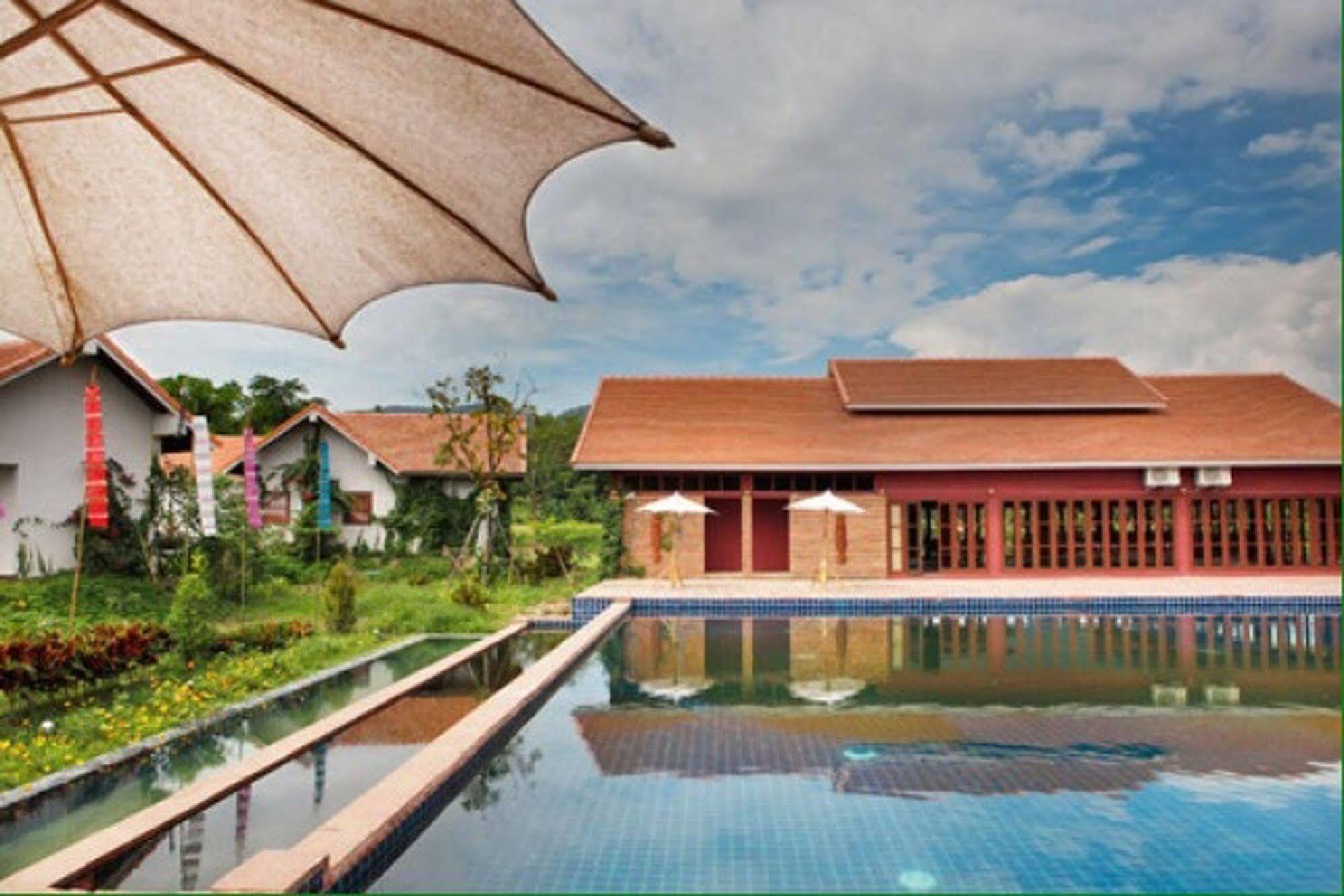 Chiangmai Royal Creek Hotel Hang Dong Exteriör bild